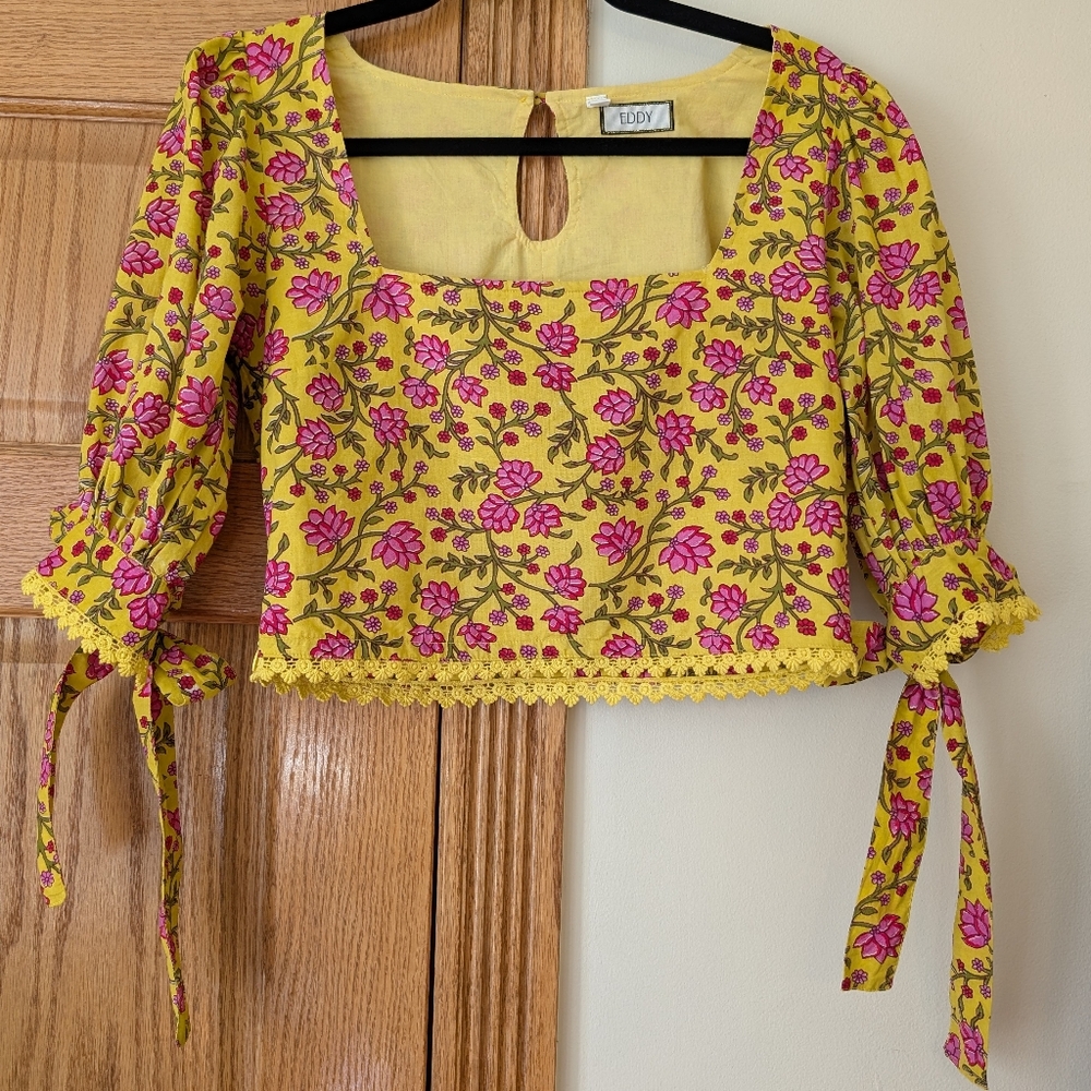 Eddy Yellow Pink Floral Cropped Top 6